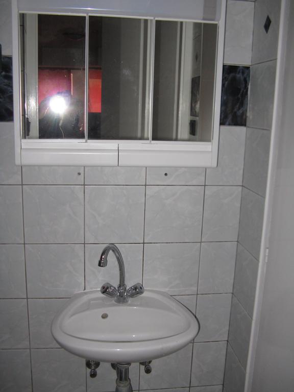 Kárpáti Motel Budapest Esterno foto